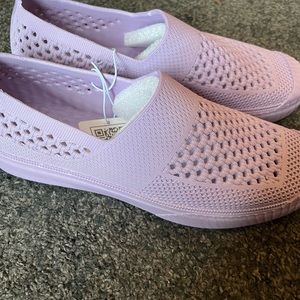 Layer 8 Katie Women’s Water Shoes: Lavender Color: Slip on and Lightweig…